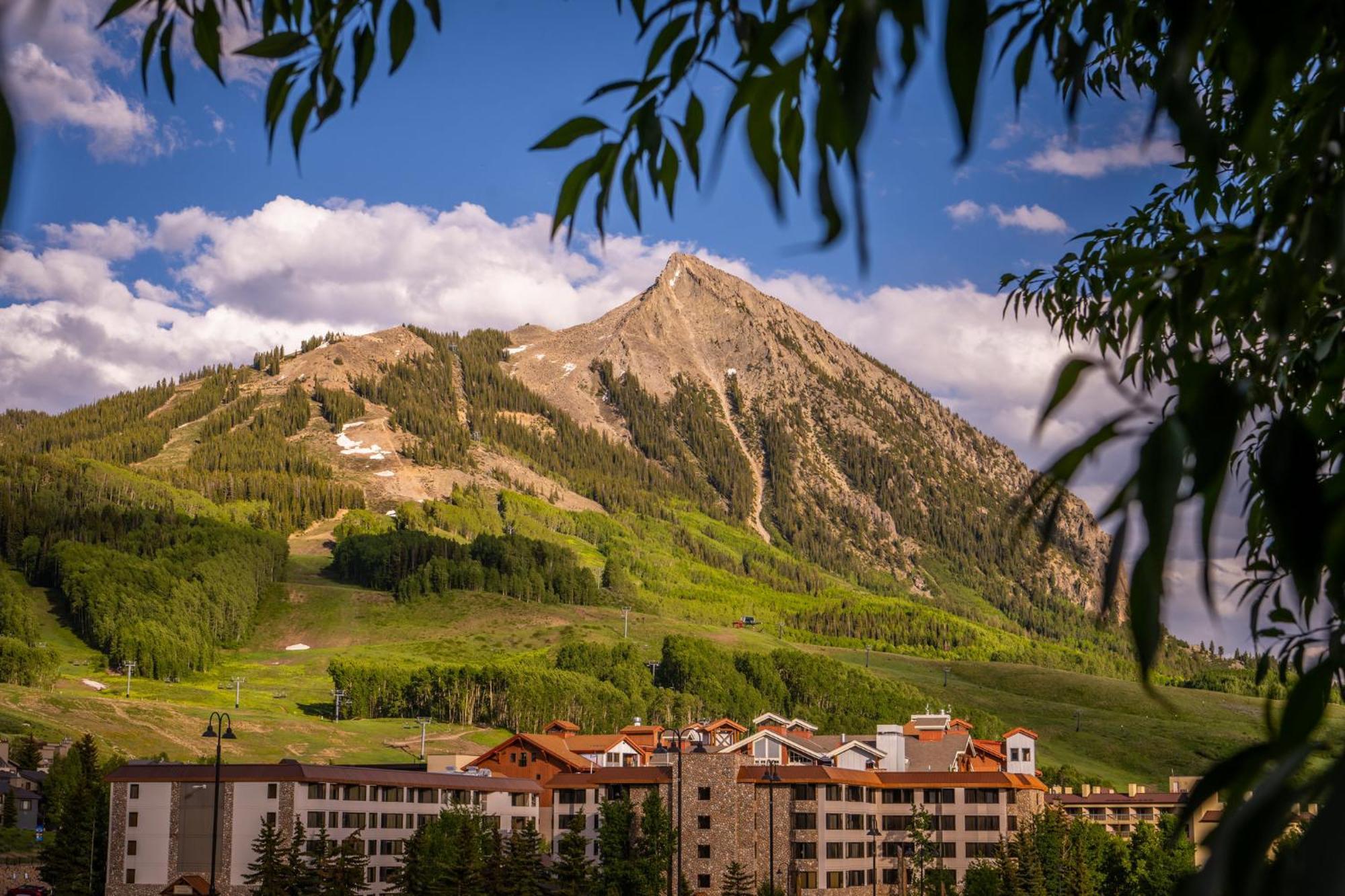 แกรนด์ ลอดจ์ เครสต์ บิวต์ Hotel Mount Crested Butte ภายนอก รูปภาพ